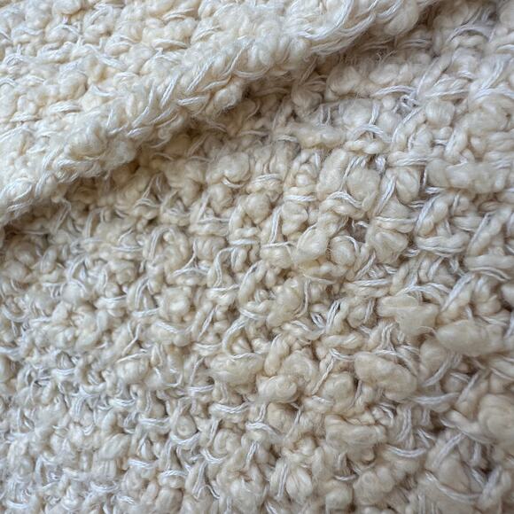 Free People Textured Bouclé Knit Cardigan M Open Front Oversized Cream Chunky - Picture 3 of 8